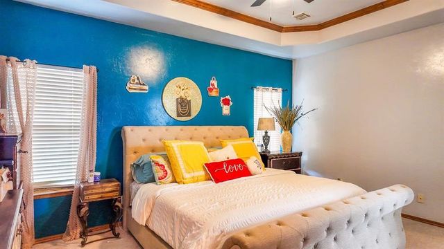 9109 NW 81st Street, Yukon, OK 73099