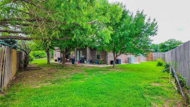 9109 NW 81st Street, Yukon, OK 73099