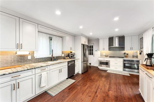3665 High Green Drive, Marietta, GA 30068