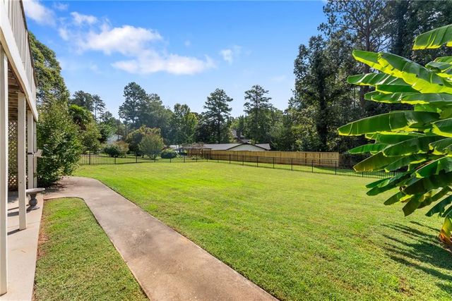 3665 High Green Drive, Marietta, GA 30068