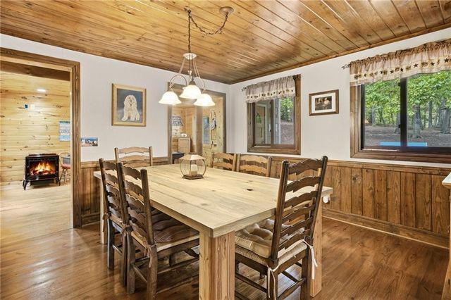 161 White Antelope Street, Waleska, GA 30183