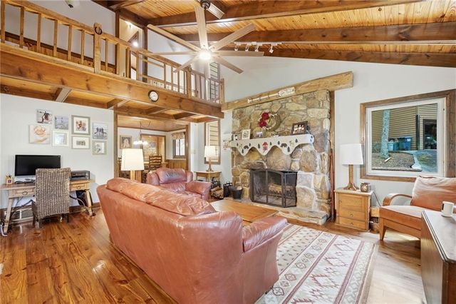 161 White Antelope Street, Waleska, GA 30183