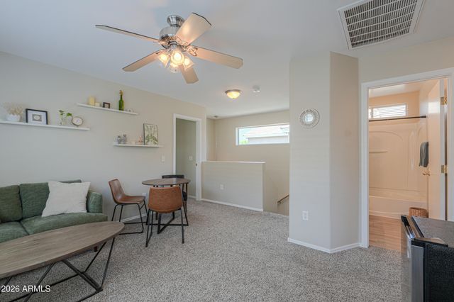 1500 S OWL Drive, Gilbert, AZ 85296