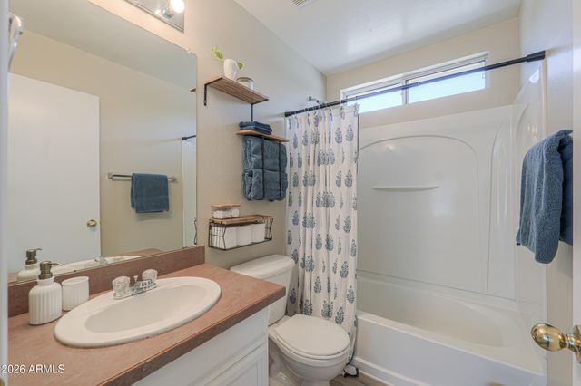 1500 S OWL Drive, Gilbert, AZ 85296