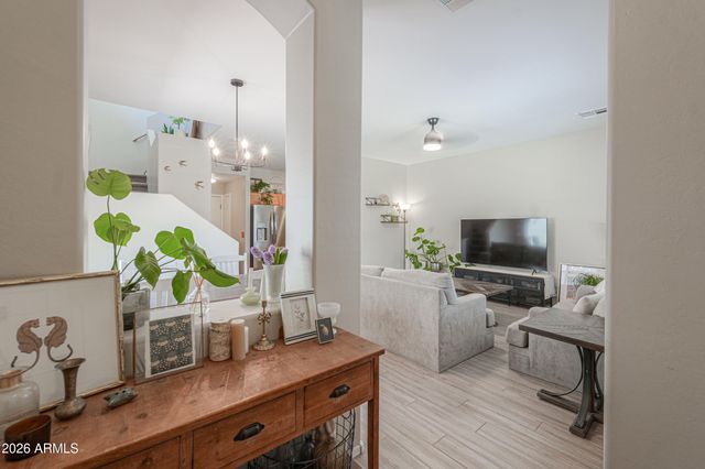 1500 S OWL Drive, Gilbert, AZ 85296
