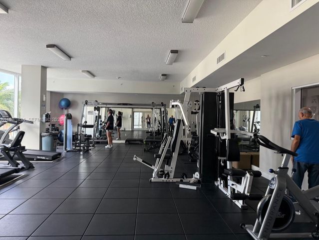 601 NE 23rd St 605, Miami, FL 33137