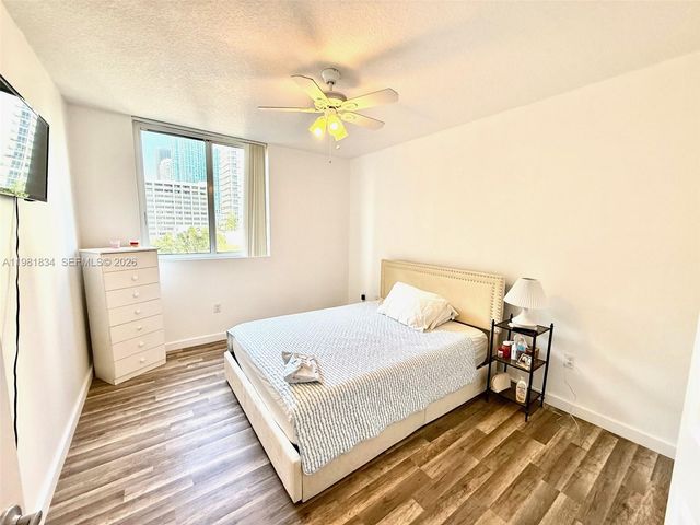 601 NE 23rd St 605, Miami, FL 33137