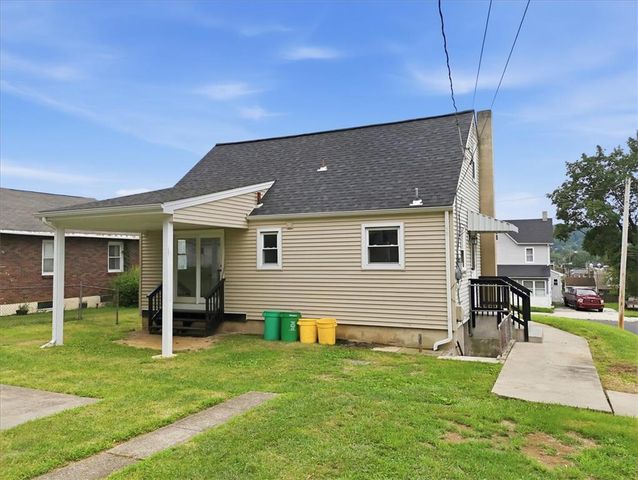 227 East Cumberland Street, Allentown City, PA 18103
