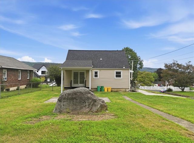 227 East Cumberland Street, Allentown City, PA 18103