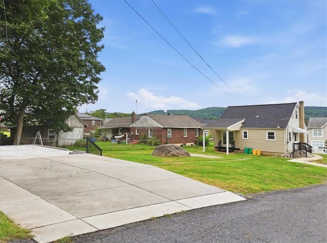 227 East Cumberland Street, Allentown City, PA 18103