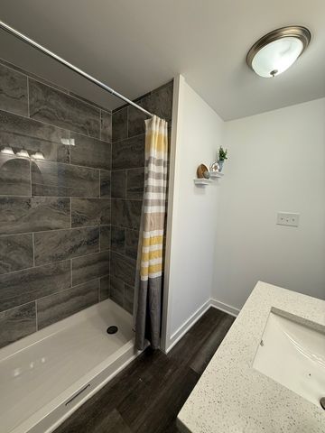 237 Blackthorn Road, Matteson, IL 60443