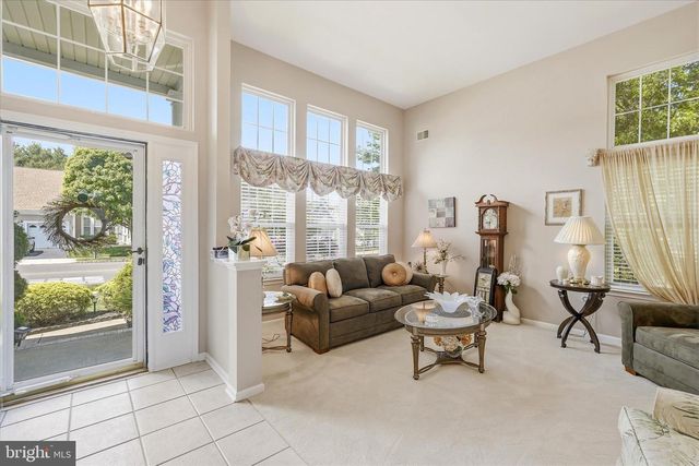 112 MIRAGE BLVD, Barnegat, NJ 08005