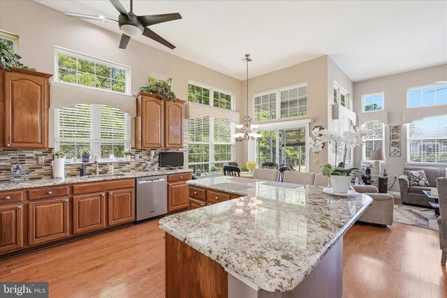 112 MIRAGE BLVD, Barnegat, NJ 08005