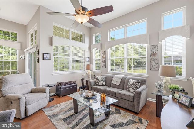 112 MIRAGE BLVD, Barnegat, NJ 08005