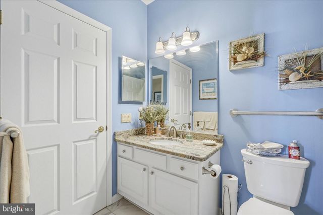 112 MIRAGE BLVD, Barnegat, NJ 08005