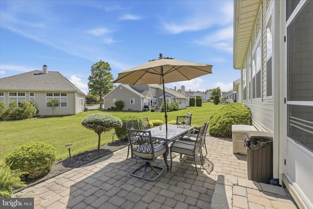 112 MIRAGE BLVD, Barnegat, NJ 08005