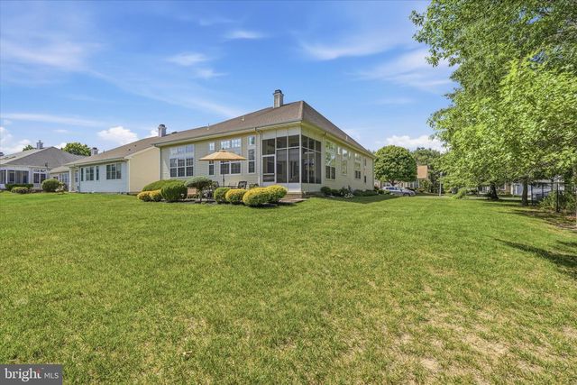 112 MIRAGE BLVD, Barnegat, NJ 08005