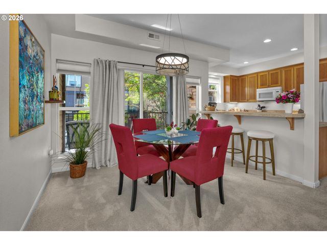 10860 Sw BRIARWOOD Pl, Portland, OR 97223