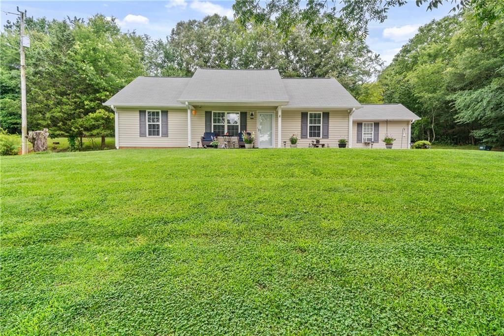 235 Tucker Hollow SE Road, Calhoun, GA 30701
