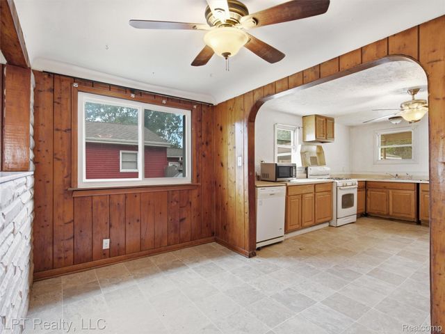 3385 N Genesee Road N, Genesee Charter Township, MI 48506