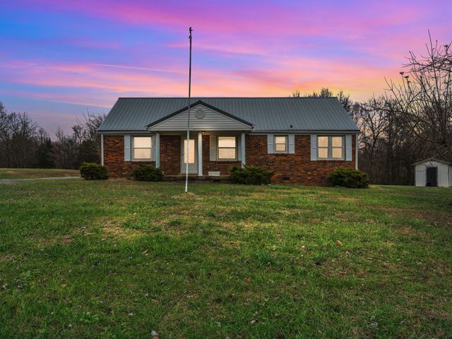 1732 Buck Hollow Rd, Chapmansboro, TN 37035