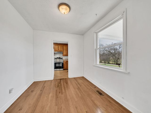 1732 Buck Hollow Rd, Chapmansboro, TN 37035