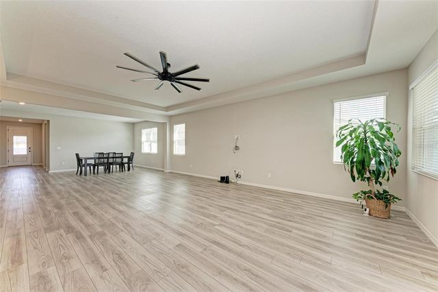 3519 74TH AVENUE CIRCLE E, Sarasota, FL 34243