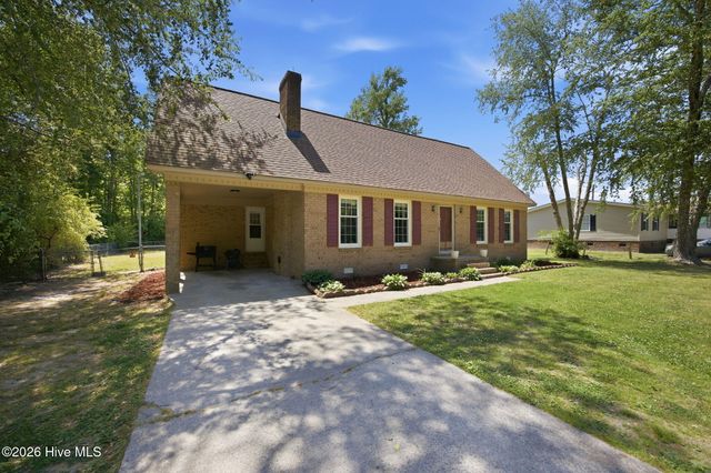 3830 Norris Store Road, Ayden, NC 28513