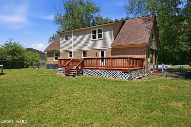 3830 Norris Store Road, Ayden, NC 28513