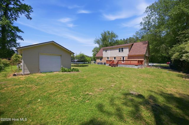 3830 Norris Store Road, Ayden, NC 28513