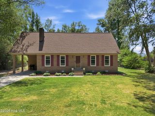 3830 Norris Store Road, Ayden, NC 28513