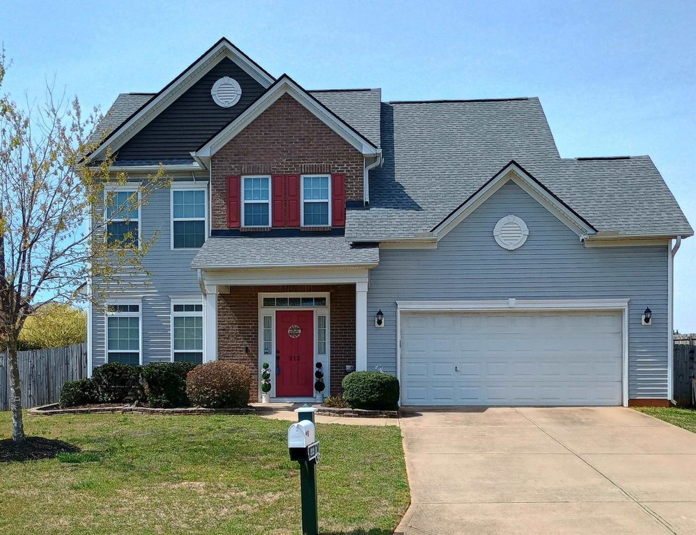 212 Slate Drive, Boiling Springs, SC 29316