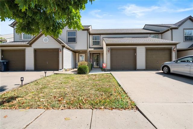 5507 N Fairmount Avenue, Kansas City, MO 64118