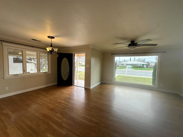 444 Washington Street, Coalinga, CA 93210