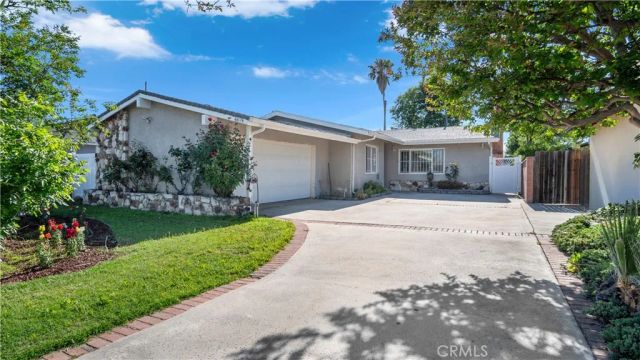 6819 Cantaloupe Avenue, Van Nuys, CA 91405