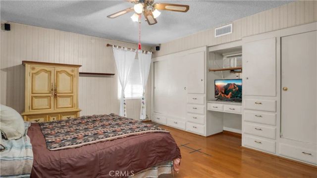 6819 Cantaloupe Avenue, Van Nuys, CA 91405
