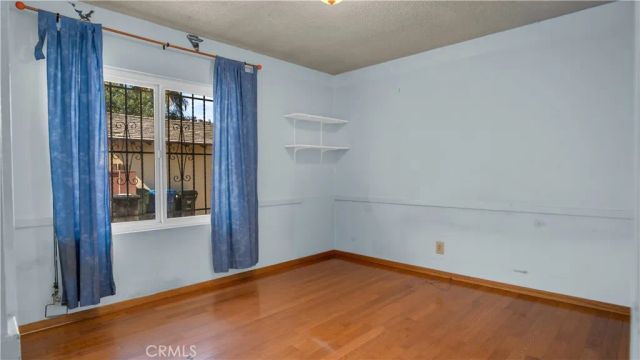 6819 Cantaloupe Avenue, Van Nuys, CA 91405