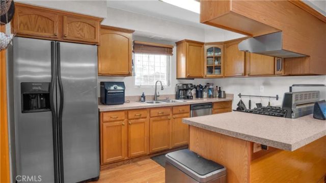 6819 Cantaloupe Avenue, Van Nuys, CA 91405