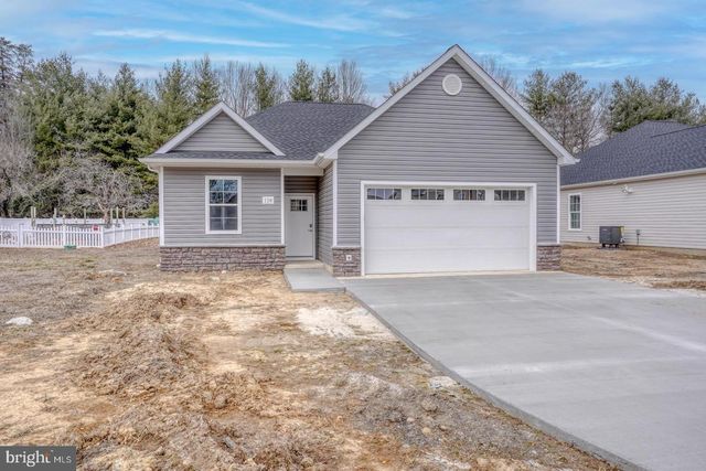 114 W MAIN ST W MAIN, Sudlersville, MD 21668