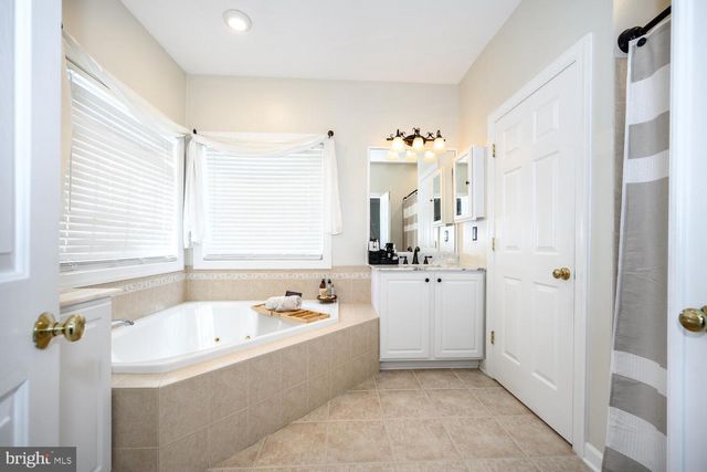 8710 BRENTON DR, Easton, MD 21601
