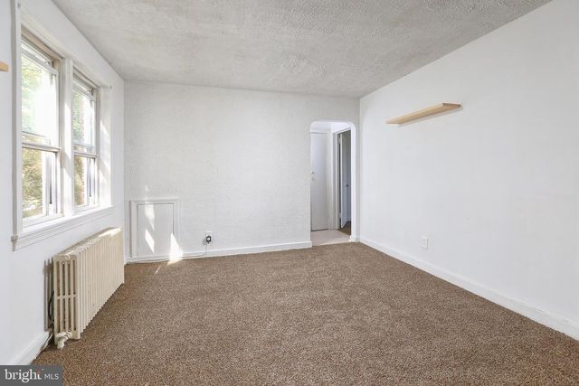 707 BROADWAY #B, Westville, NJ 08093