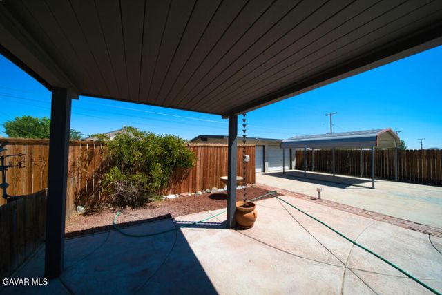 8537 Tamarack Avenue, California City, CA 93505