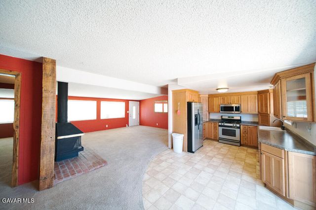 8537 Tamarack Avenue, California City, CA 93505