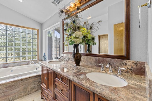 580 Gayl Dr, Colfax, CA 95713