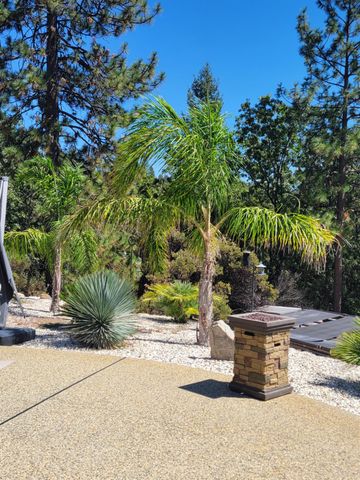 580 Gayl Dr, Colfax, CA 95713