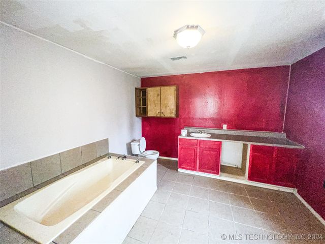 50538 W Hwy 33, Drumright, OK 74030