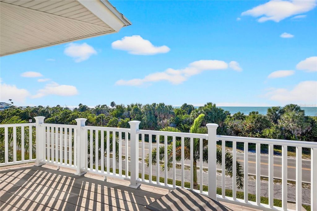 Image 23 of property listing at 760 BEACH VIEW DRIVE, Boca Grande, FL 33921