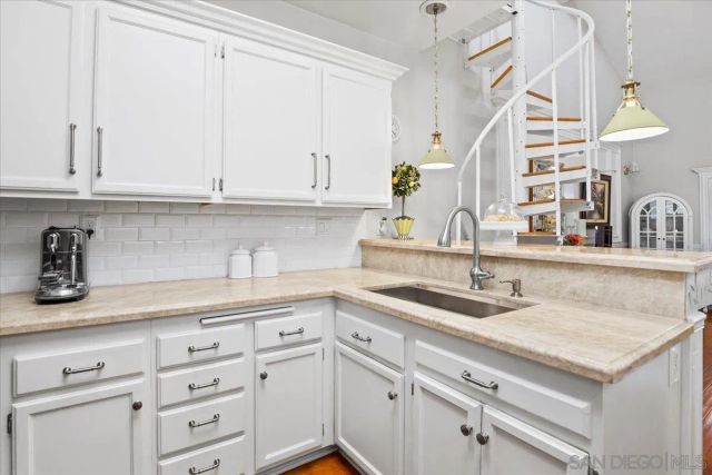 7274 Shoreline 116, San Diego, CA 92122