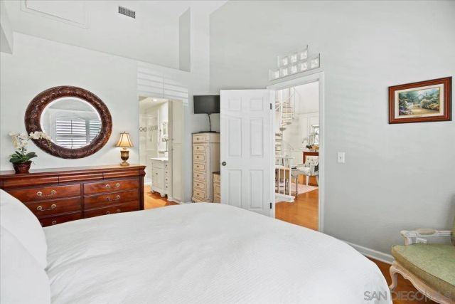 7274 Shoreline 116, San Diego, CA 92122