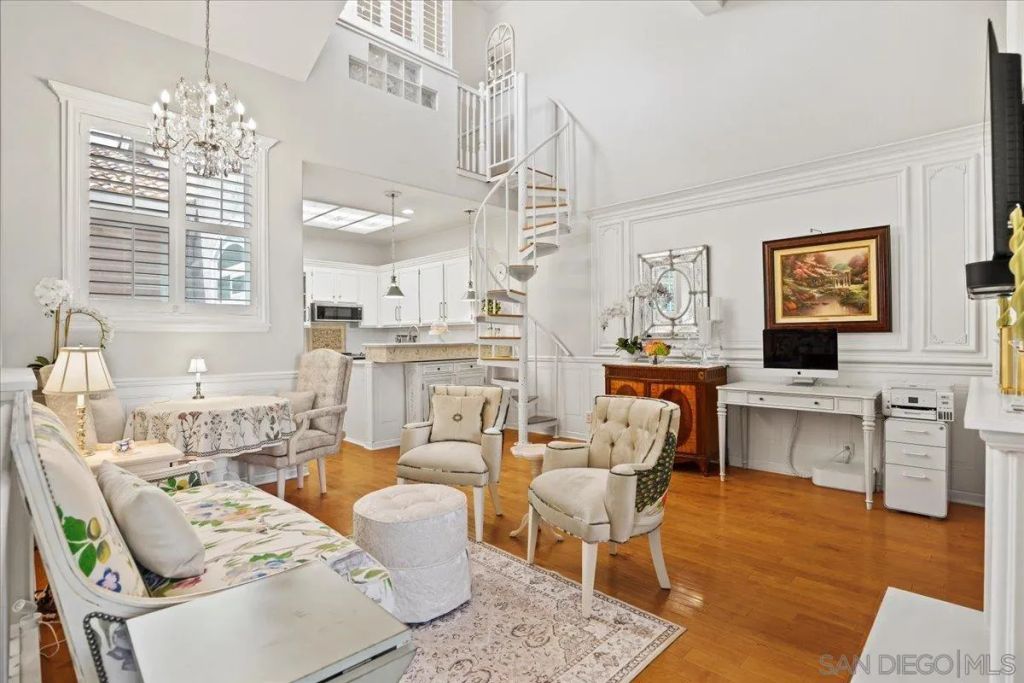 7274 Shoreline 116, San Diego, CA 92122